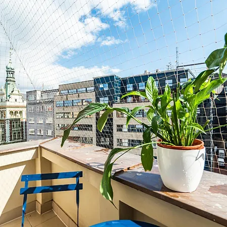 Appartement Elegant 2 - Bedroom With Balcony And Parking Prague