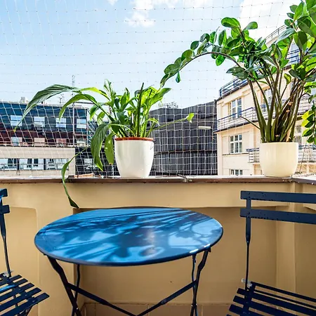 Elegant 2 - Bedroom With Balcony And Parking * Prague